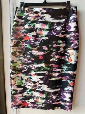 Dalia Skirt Size 10 Black Pencil Skirt with Multicolor Abstract Print